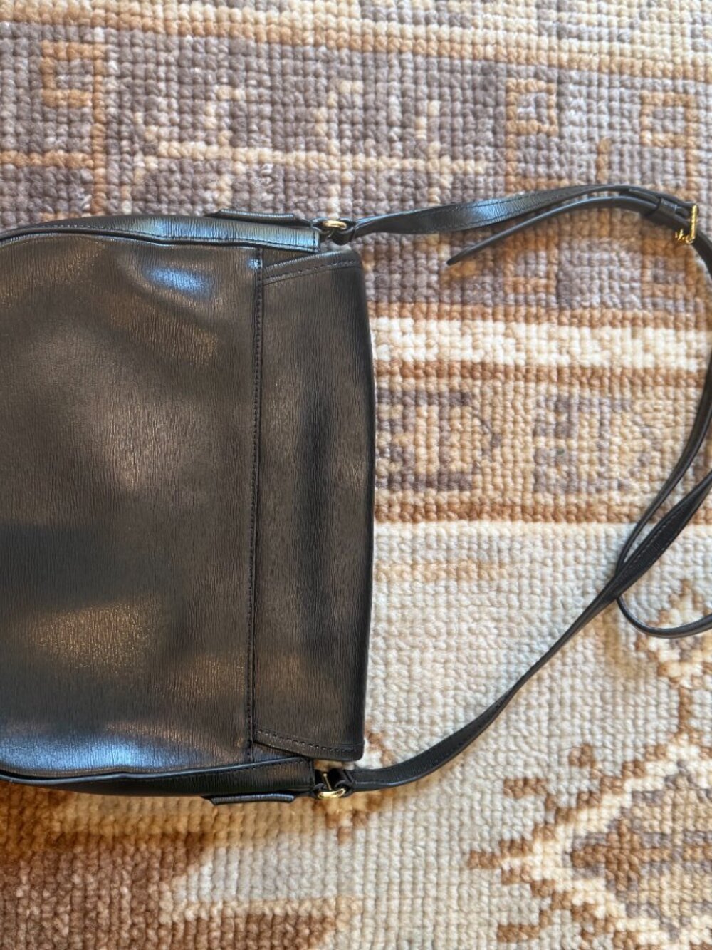 Lauren Ralph Lauren RLL Black Leather Messenger Bag - Picture 3 of 5